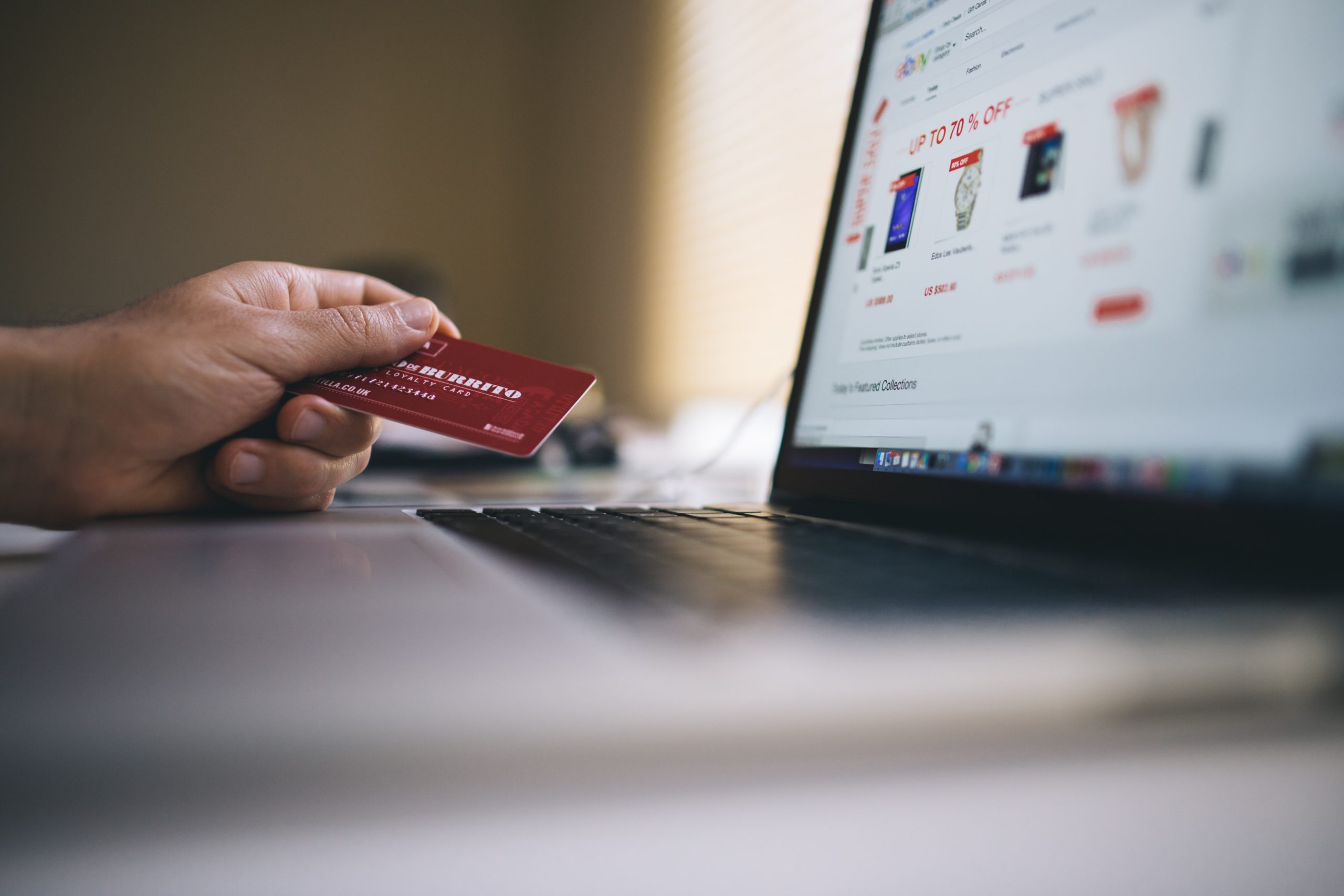 Creating a Personalized User Experience for Ecommerce Sites